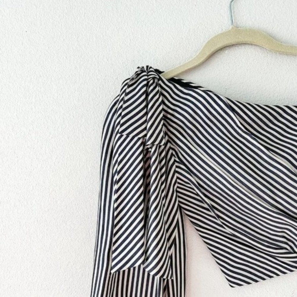 ❤️SOLD❤️Zimmermann Maples One Shoulder Striped Bow - Picture 8 of 12